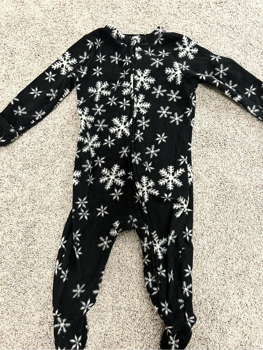 Old Navy Black Snowflake Footed Fleece One-Piece Zipped Pajamas 6-9M